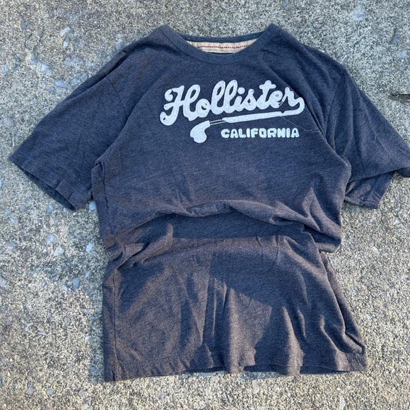Hollister Other - Vintage Y2K Hollister T-Shirt